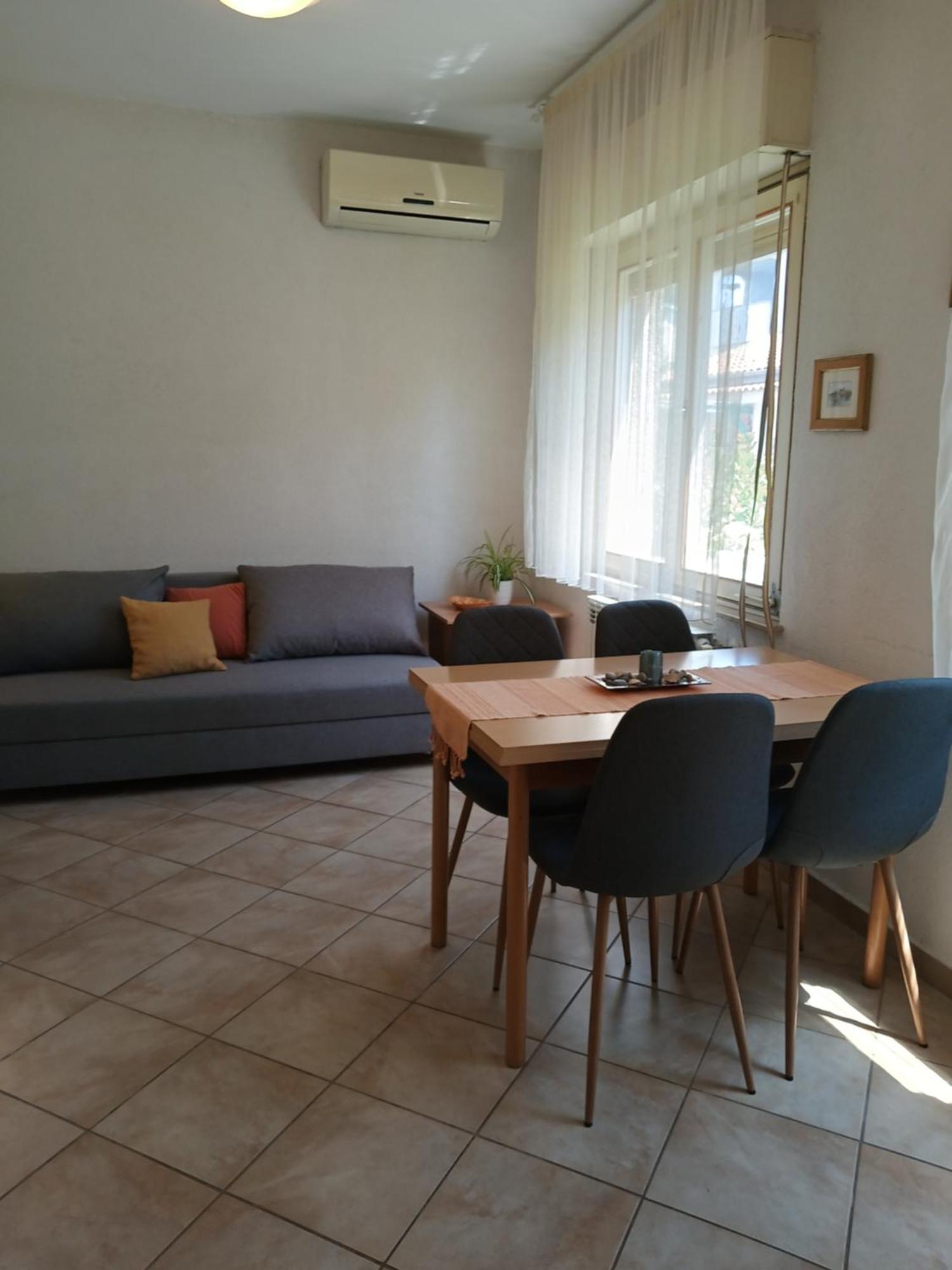 Apartments Jadranka Ivana プーラ エクステリア 写真