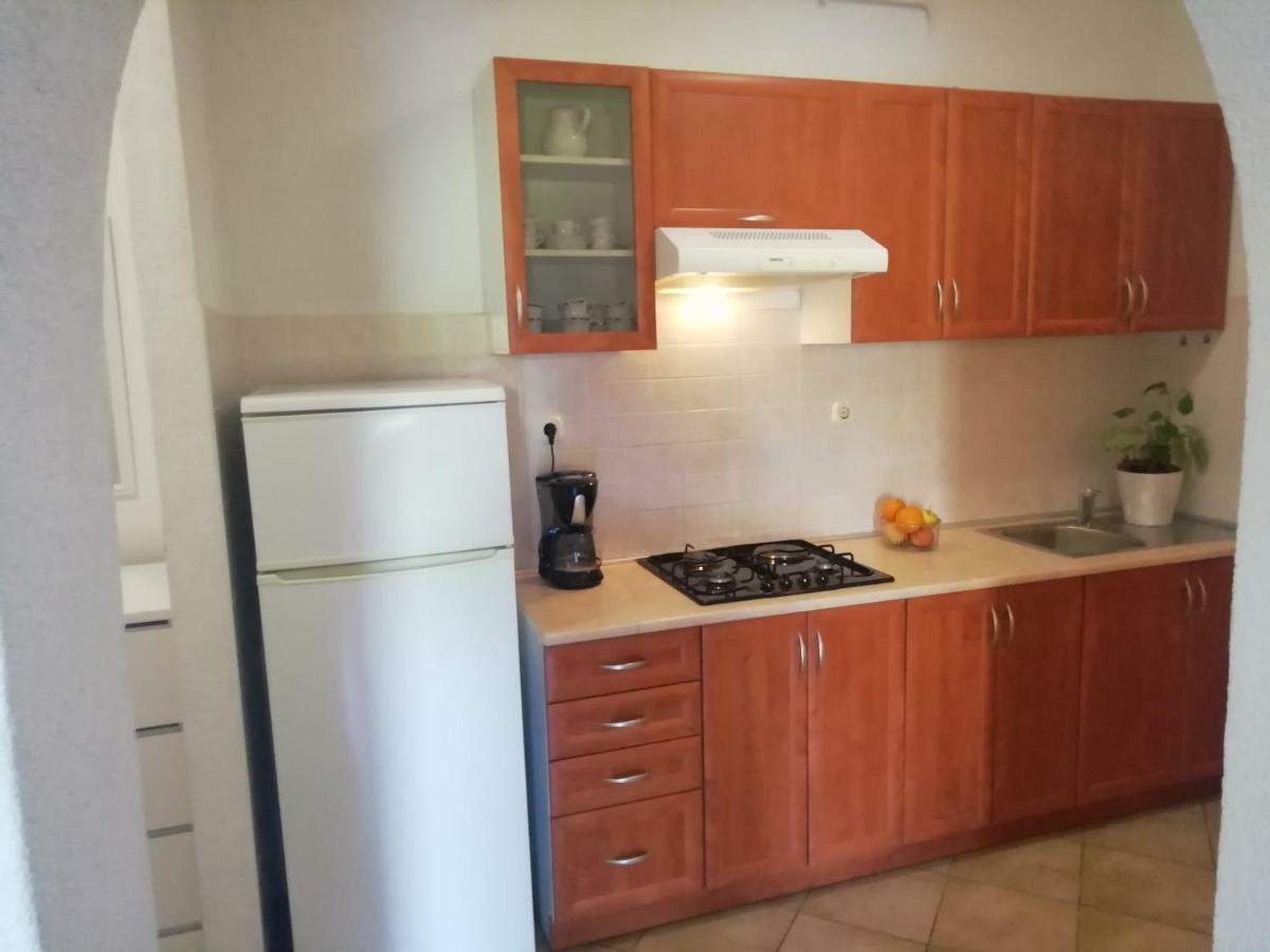 Apartments Jadranka Ivana プーラ エクステリア 写真